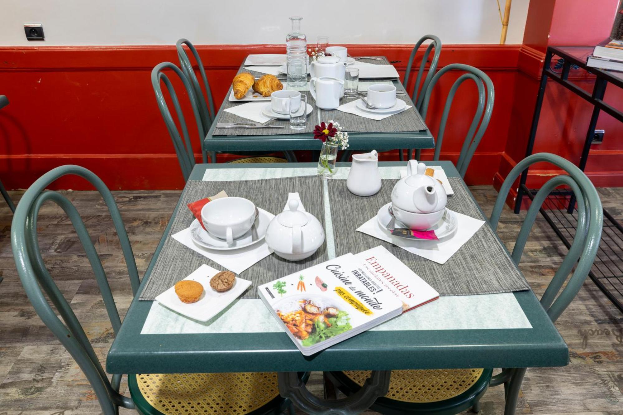 Hotel De Paris Jaligny Ngoại thất bức ảnh