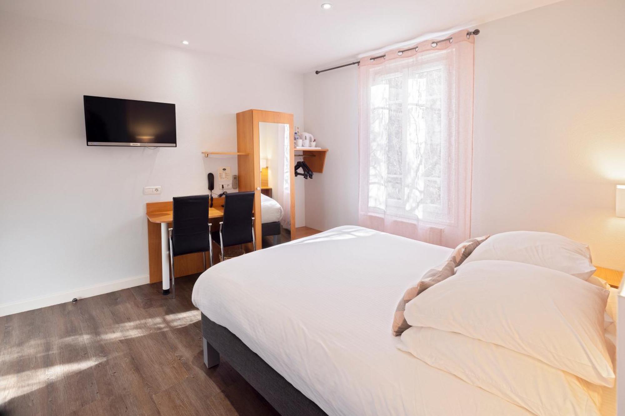 Hotel De Paris Jaligny Ngoại thất bức ảnh